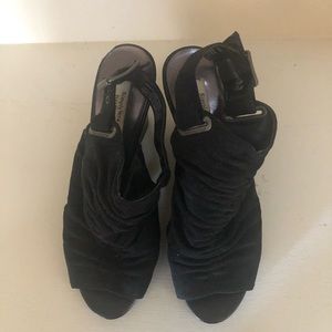 Simply Vera/Vera Wang black shoes
